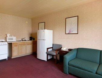 Days Inn Binghamton Front Street Экстерьер фото
